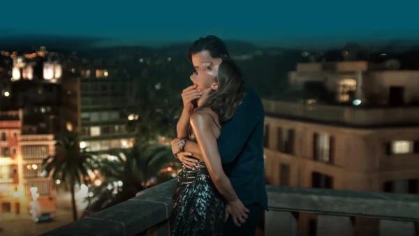 Em Chỉ Muốn Mình Anh - Fall for Me