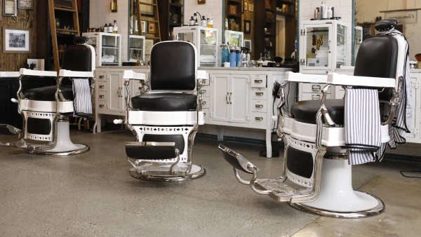 Hiệu Cắt Tóc (Phần 4) - The Shop (Season 4)