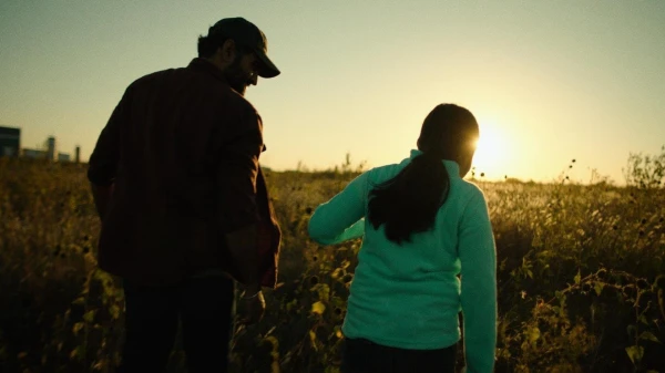 Miền Đất Mơ Ước - Land of Gold