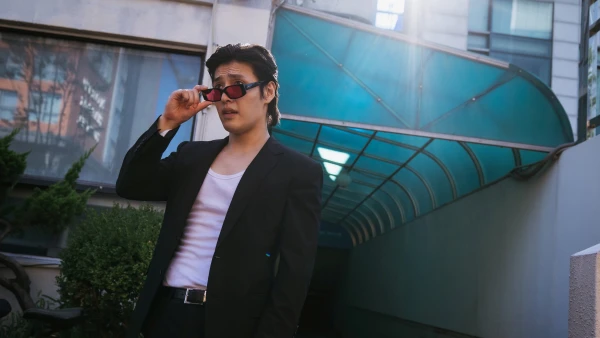 Yadang: Ba Mặt Lật Kèo - Yadang: The Snitch