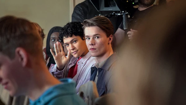 Young Royals Forever - Young Royals Forever